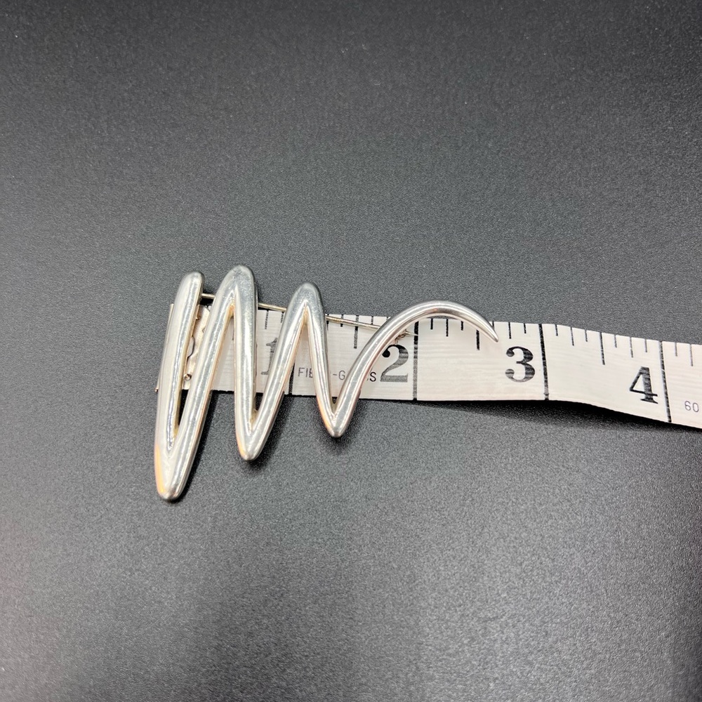Tiffany & Co. Silver Zigzag Brooch - Picture 5 of 7